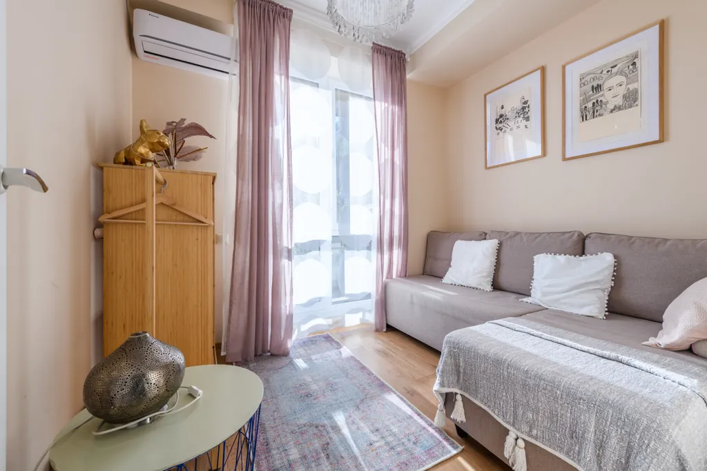 Двухкомнатные апартаменты с 2 балконами, 2 этаж, гамак