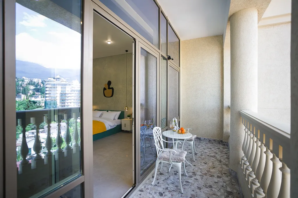 Видовая квартира в центре рядом с лучшим пляжем города