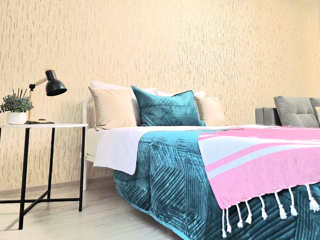 Квартира Евродвушка в ILOVE , быстро заселим! В пешей доступности ЖД вокзал — аренда посуточно в Пермь