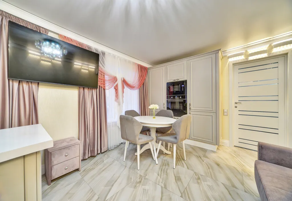 Квартира Квартира Двухкомнатная студия премиум класса в элитном центре — Санкт-Петербург