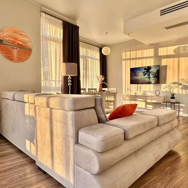 2-х комнатный апарт, бассейн + парковка, жк white sails