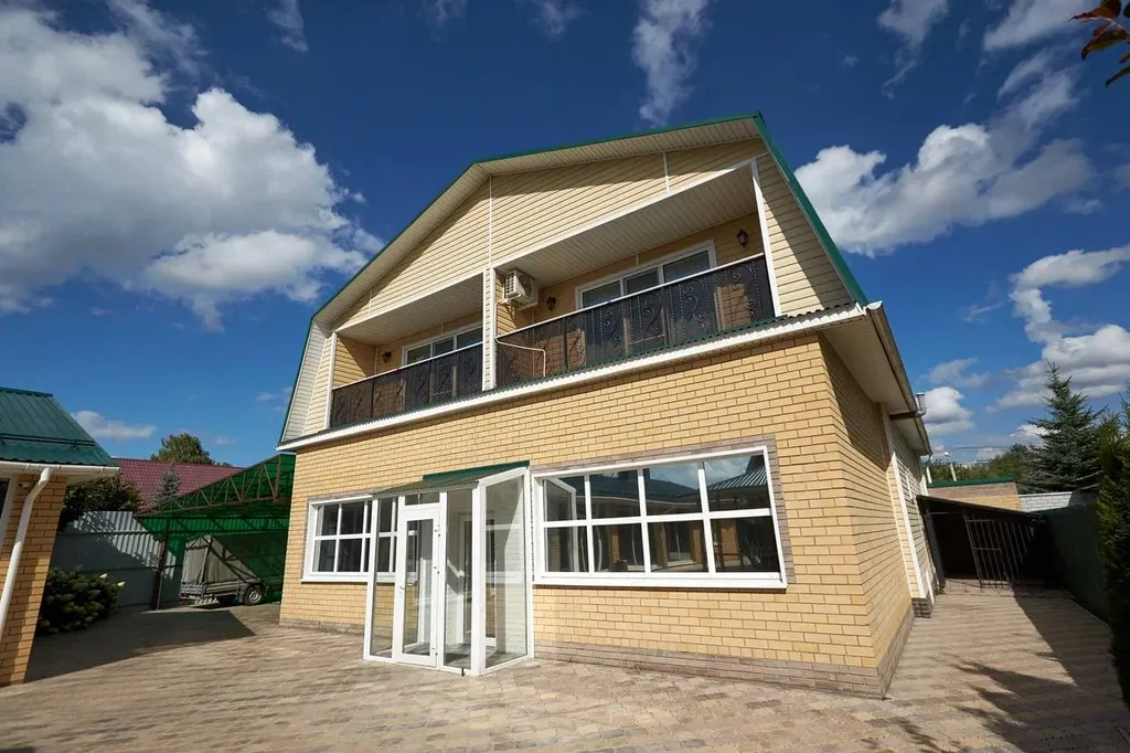 Дом на участке 10 соток