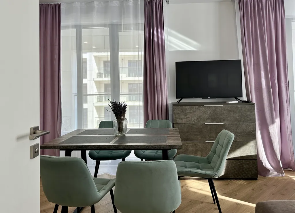 Семейный апартамент люкс в ЖК Европа с бассейном