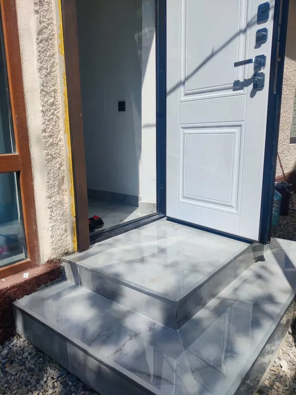 Дом с евроремонтом в центре города