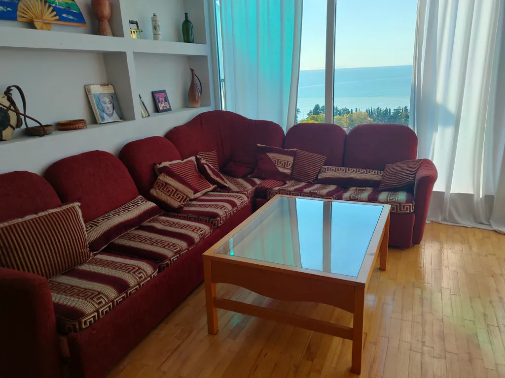 Квартира 2-комнатная Квартира — Сухум