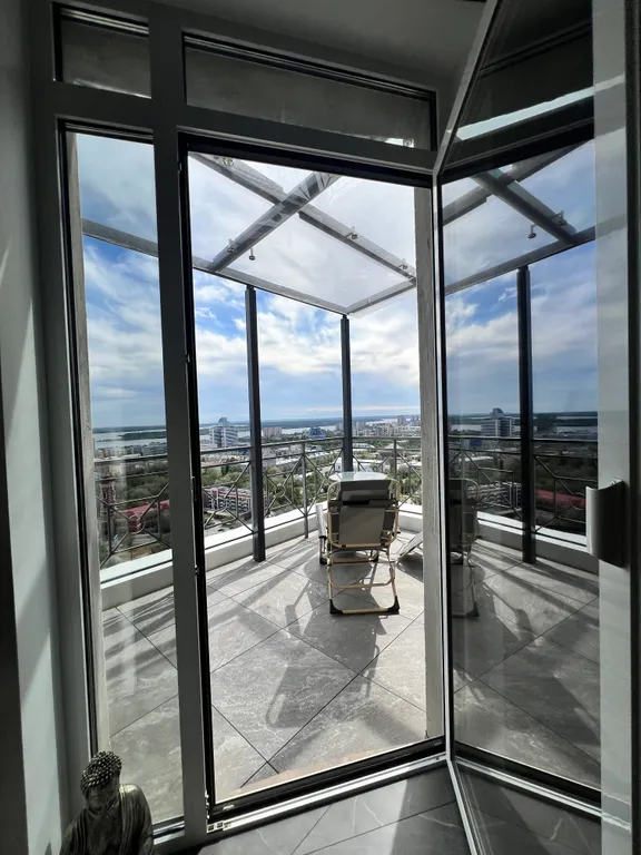 Лучший вид на город и джакузи