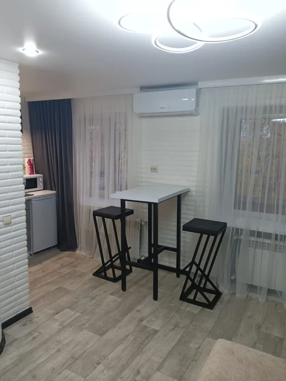 Уютная, чистая 2-комнатная квартира-студия