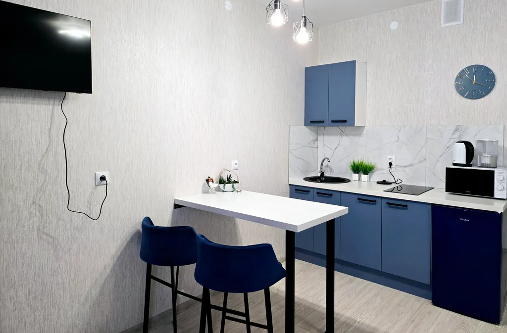 Студия с гардеробной в центре