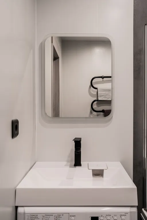 Дизайнерская комфортная студия у Финского залива в окружении леса