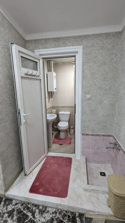 Уютный домик в центре города