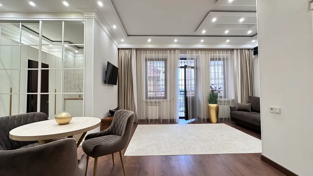 Студия люкс