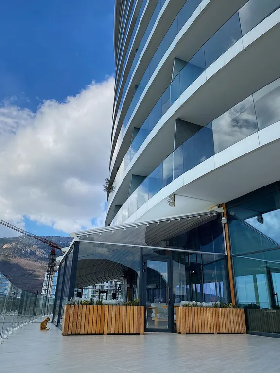 Апартамент в ЖК Гурзуф Ривьера с бассейном infinity pool