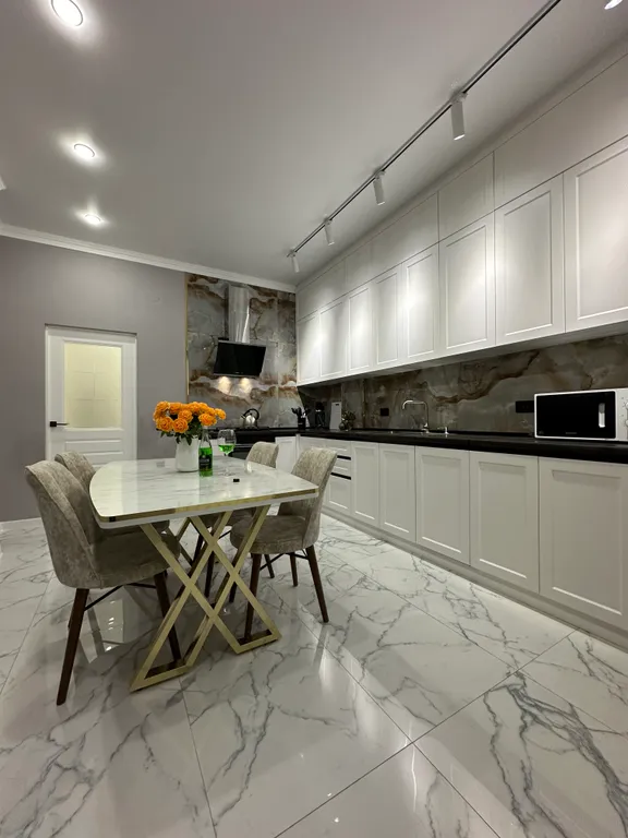 Апартамент возле Теннисного центра Атырау 135