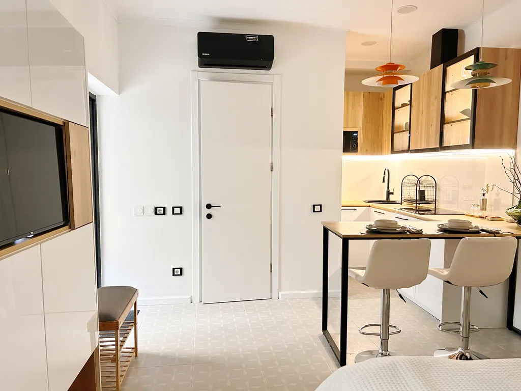 Квартира White Camelia apartment by brege — Батуми