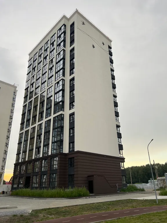 2-комнатная квартира комфорт класса возле аэропорта