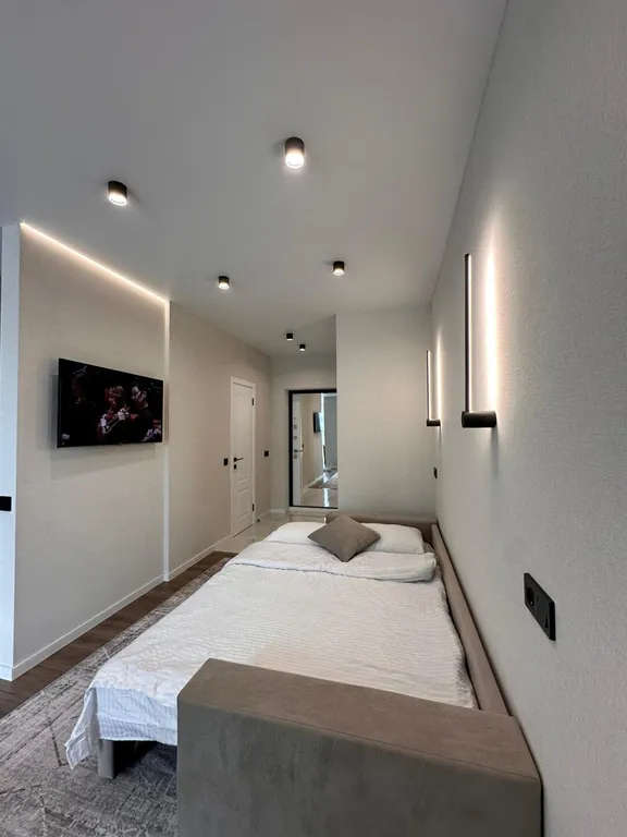 Новая квартира-студия с дизайнерским ремонтом — аренда посуточно в Минск