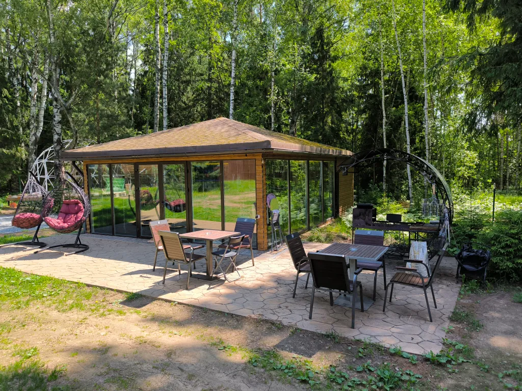 Уютный бочкин дом