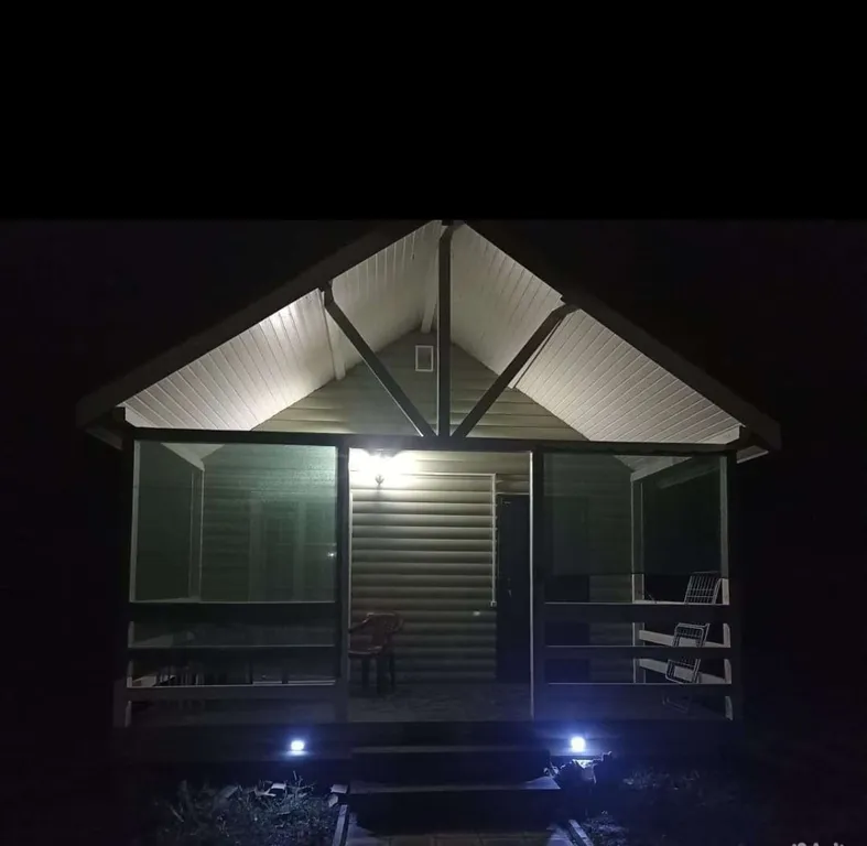 Домик-студия на море