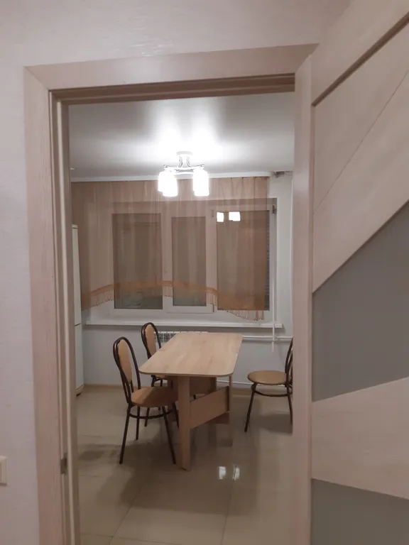 Просторная с большой кухней 2-я квартира