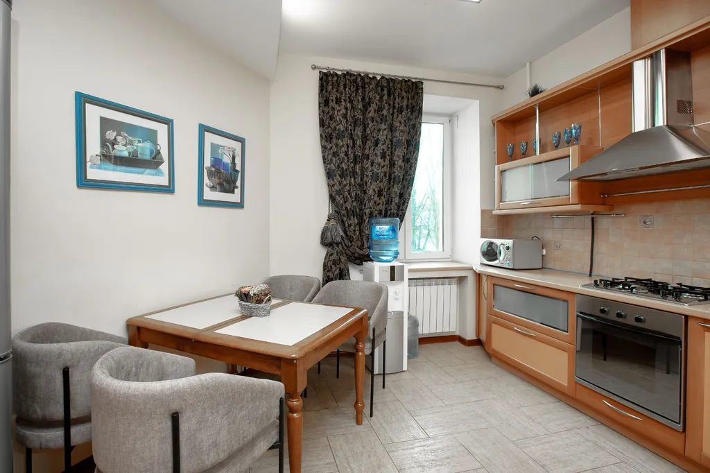 Четырехкомнатные апартаменты с двумя санузлами в золотом квадрате