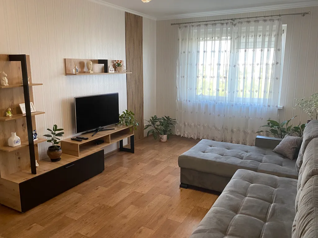 Светлая уютная квартира в шаговой доступности от исторического центра