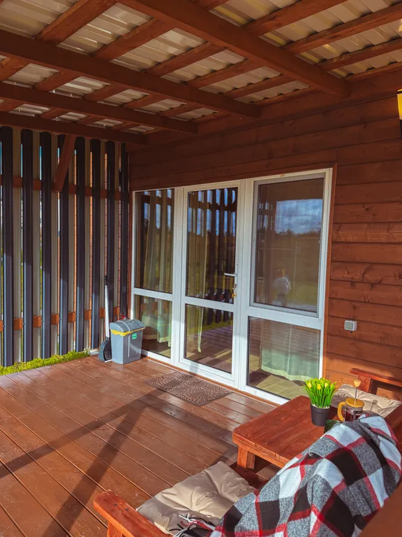 Коттедж Дом мини-дом с террасой и отдельной беседкой для шашлыка — Зеленоградск