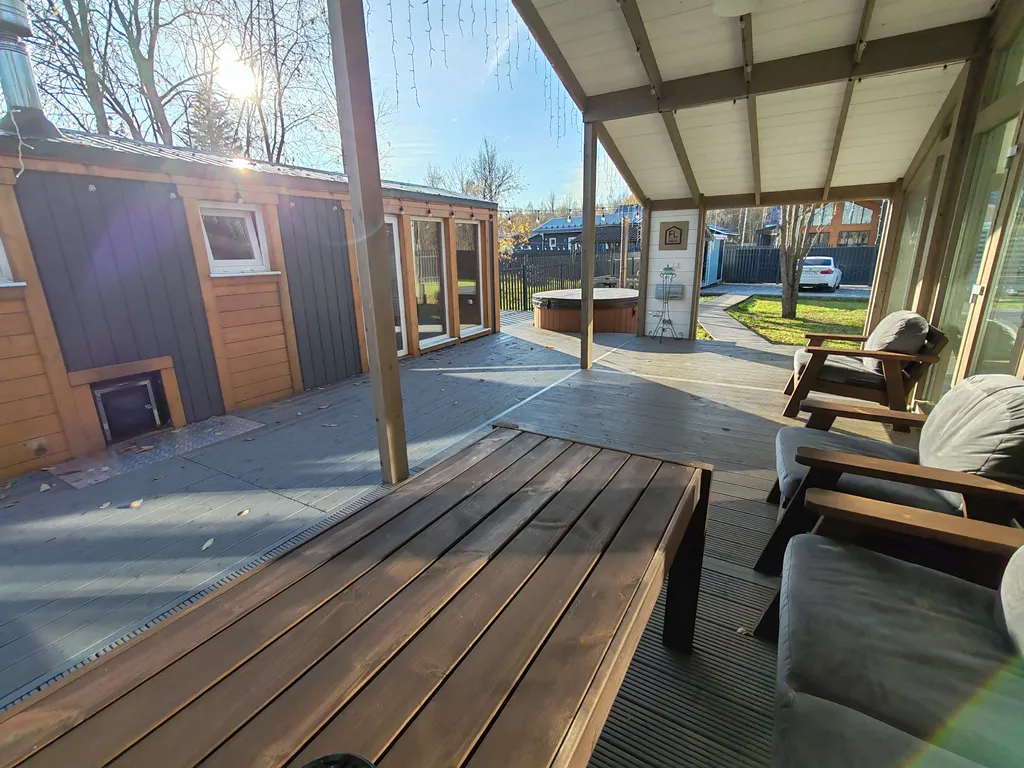 Коттедж Дом с баней у Ладожского озера с теплой купелью — Коккорево