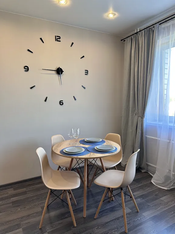 Квартира Однокомнатные Апартаменты с видом на лес — Кириши