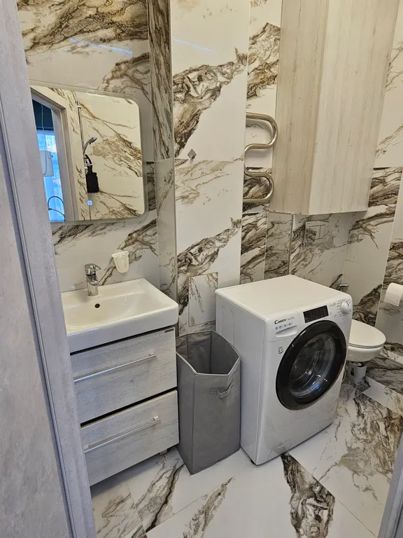 Яркая студия в центре города