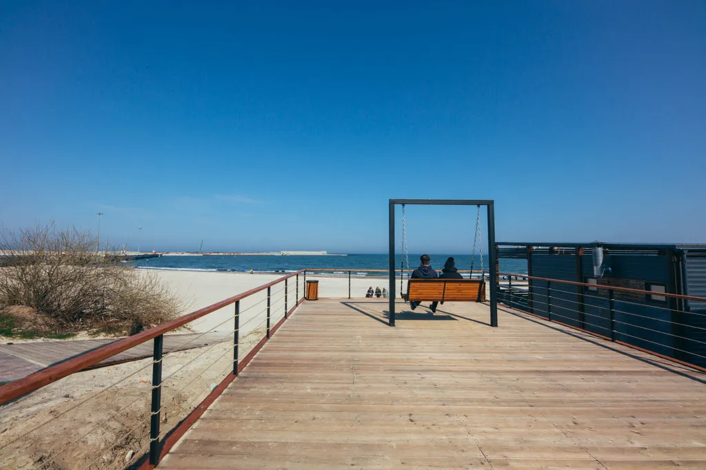 Очаровательная мансарда в центре Пионерского курорта с видом на море