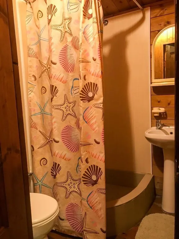 Коттедж Уютный гостевой дом среди гор в 100м от моря — Зубова Щель