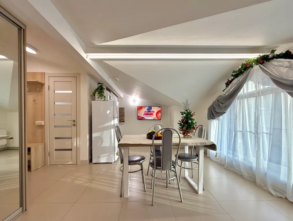 №1 "Стандарт" на мансардном этаже