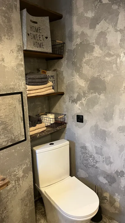 Евротрешка с нестандартной планировкой в центре города