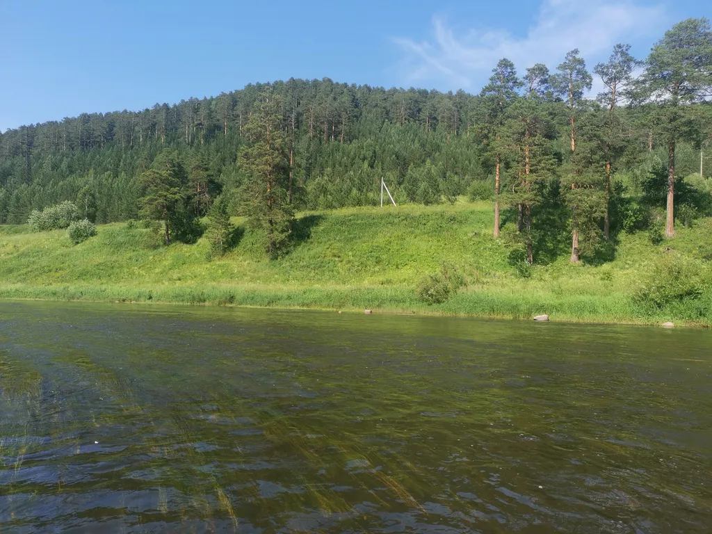 Дом Романтика у реки