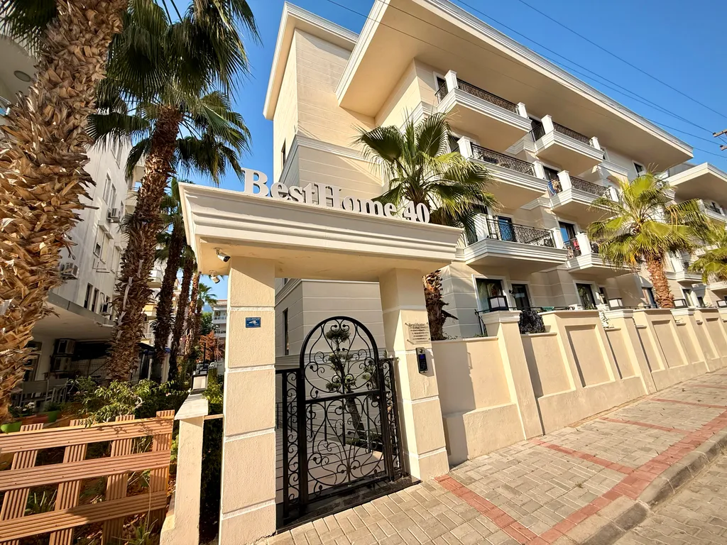 SA Apartments, Luxury 2BD Duplex