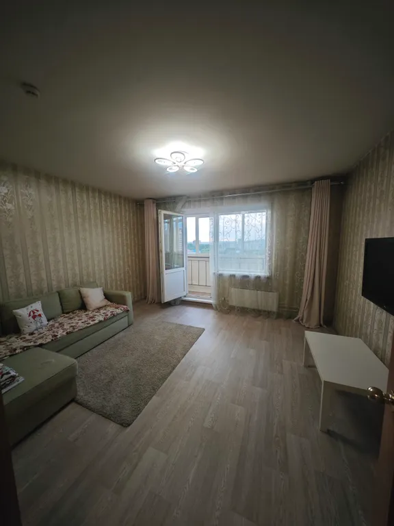 Квартира Просторная квартира рядом с СФУ, биатлонным комплексом, детской краевой — Красноярск