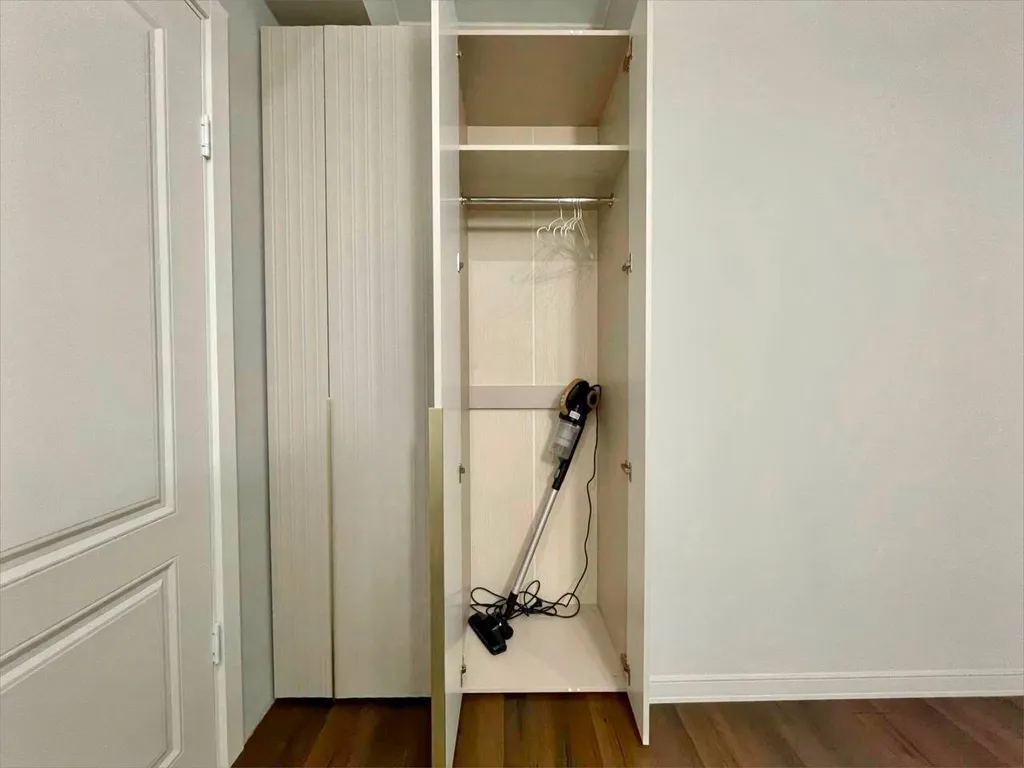 Квартира с панорамным окном в самом центре