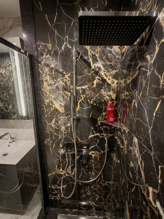 Квартира 2+1 duрlех в Azura World c видом на бассейн и аквапарком