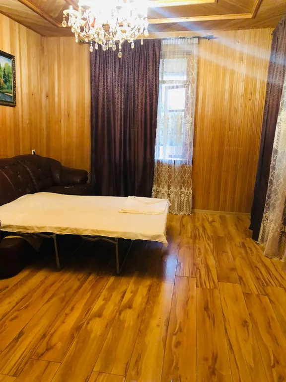 Просторный дом в городе рядом с ЖД вокзал