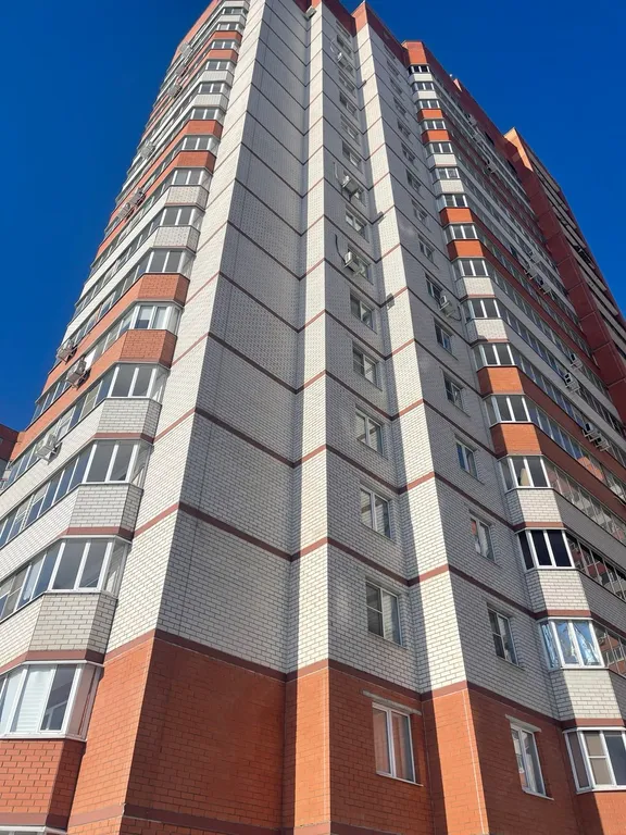 Однокомнатная квартира у Памятника Славы