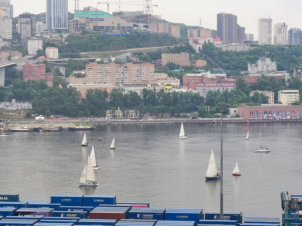 Квартира в центре со стороны моста