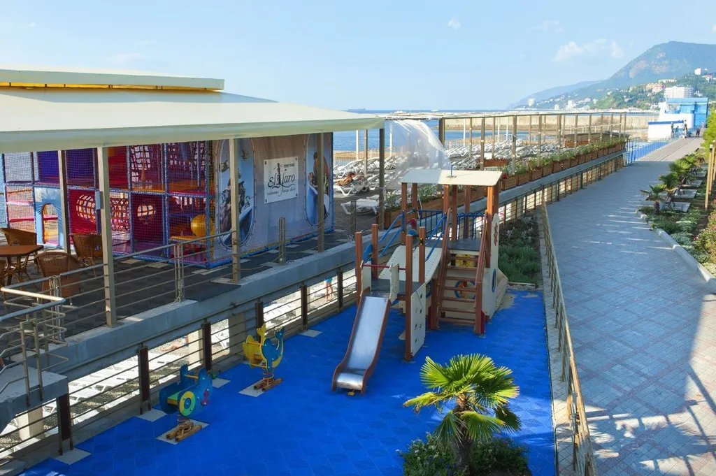 Квартира в Парк - отеле ПОРТО МАРЕ.
Номер Фемели с кухней А122.