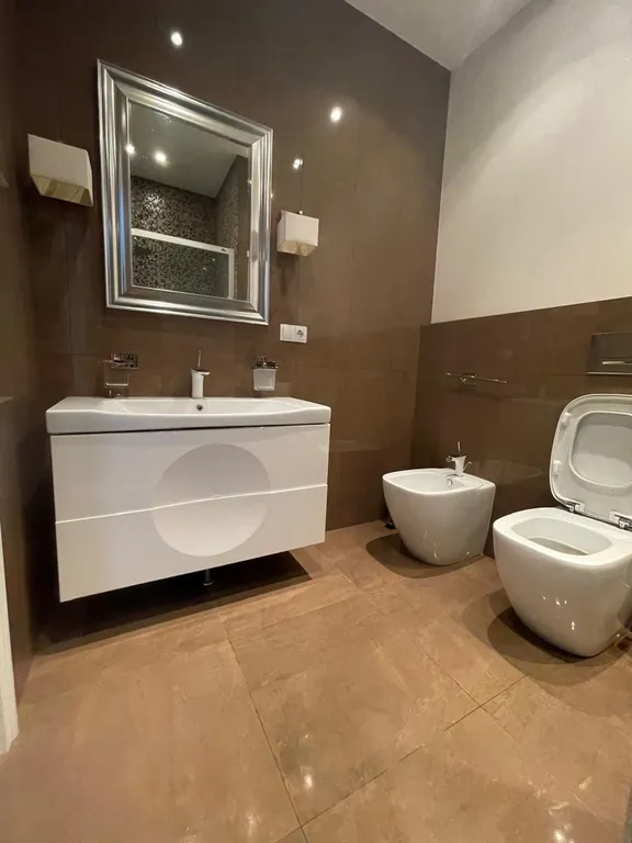 Апарт для семьи из 3 человек на берегу моря, с видовой террасой, кухней