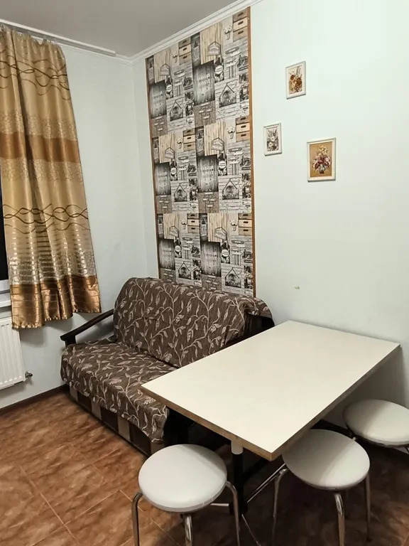 Квартира Большая квартира в центре — Евпатория