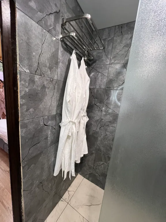 Коттедж Люкс домик — Гагра