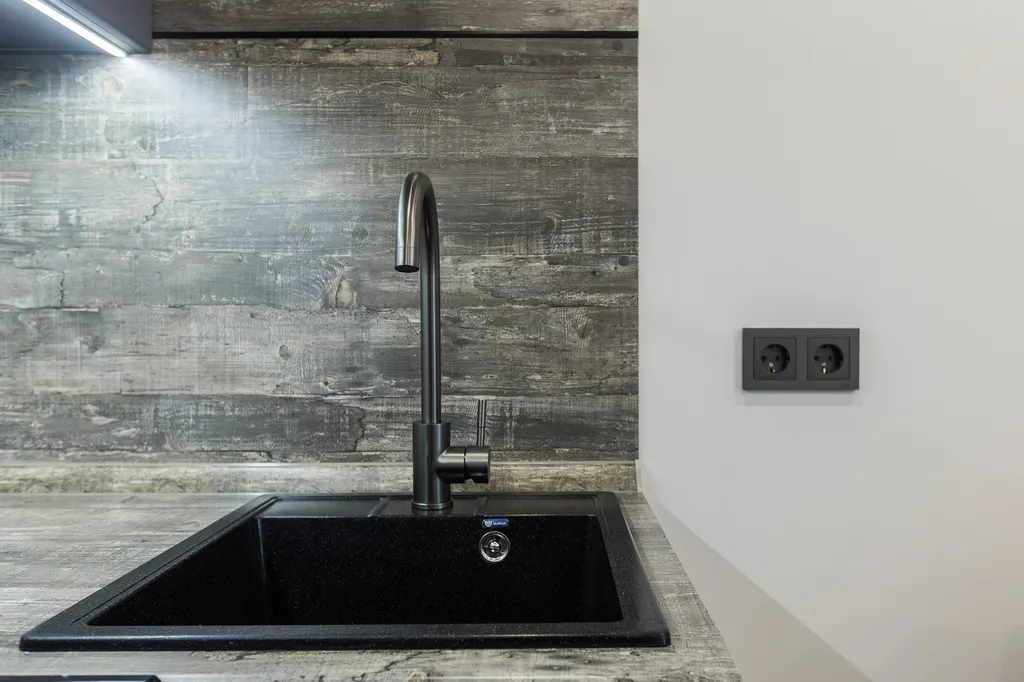 Студия у рощи