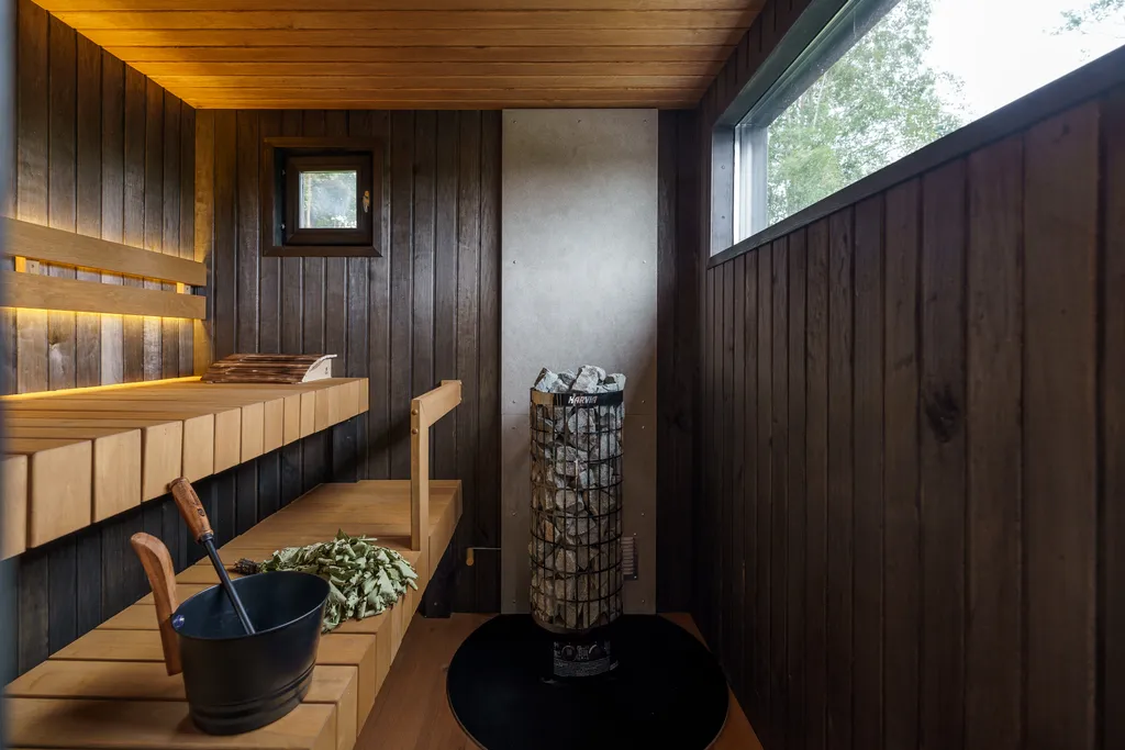 Просторный семейный коттедж у залива