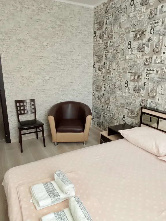 Квартира Квартира Уютная 3-х комнатная напротив ТРЦ Планета — Красноярск