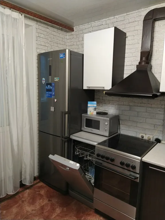 Уютная квартира 1 дачная, клиника Парамонова