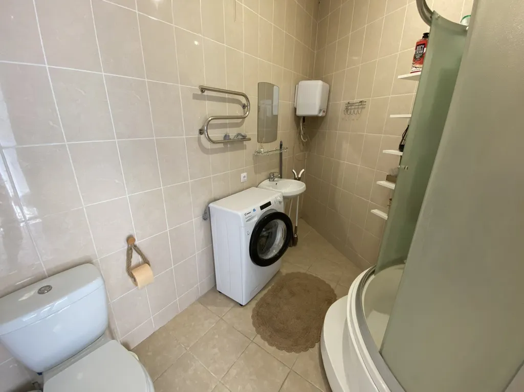 Отдельный дом с двором